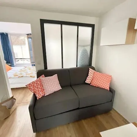 F2 Calme, Chateau, Grand Parquet, Foret *